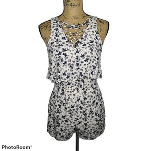 *American Eagle White Floral Front Lace Up Romper Peasant Cottage Coastal Fairy